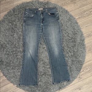 Levi’s Bootcut 515 Jeans